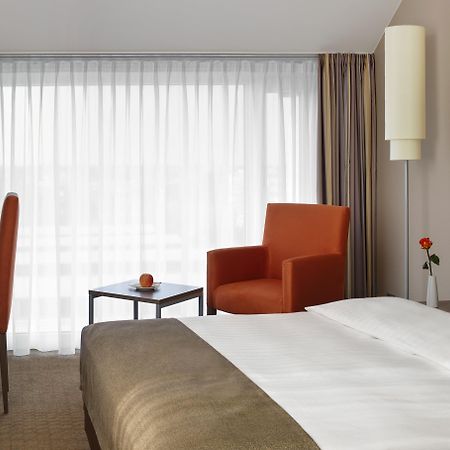 Intercityhotel Darmstadt Værelse billede