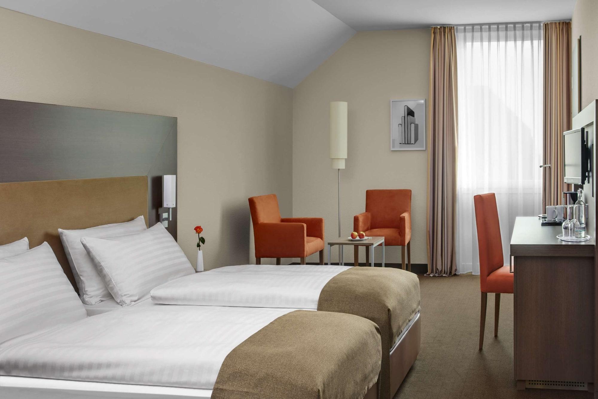 Intercityhotel Darmstadt Værelse billede