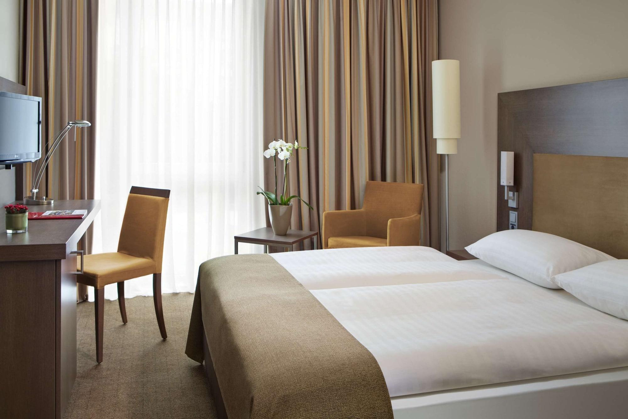 Intercityhotel Darmstadt Eksteriør billede