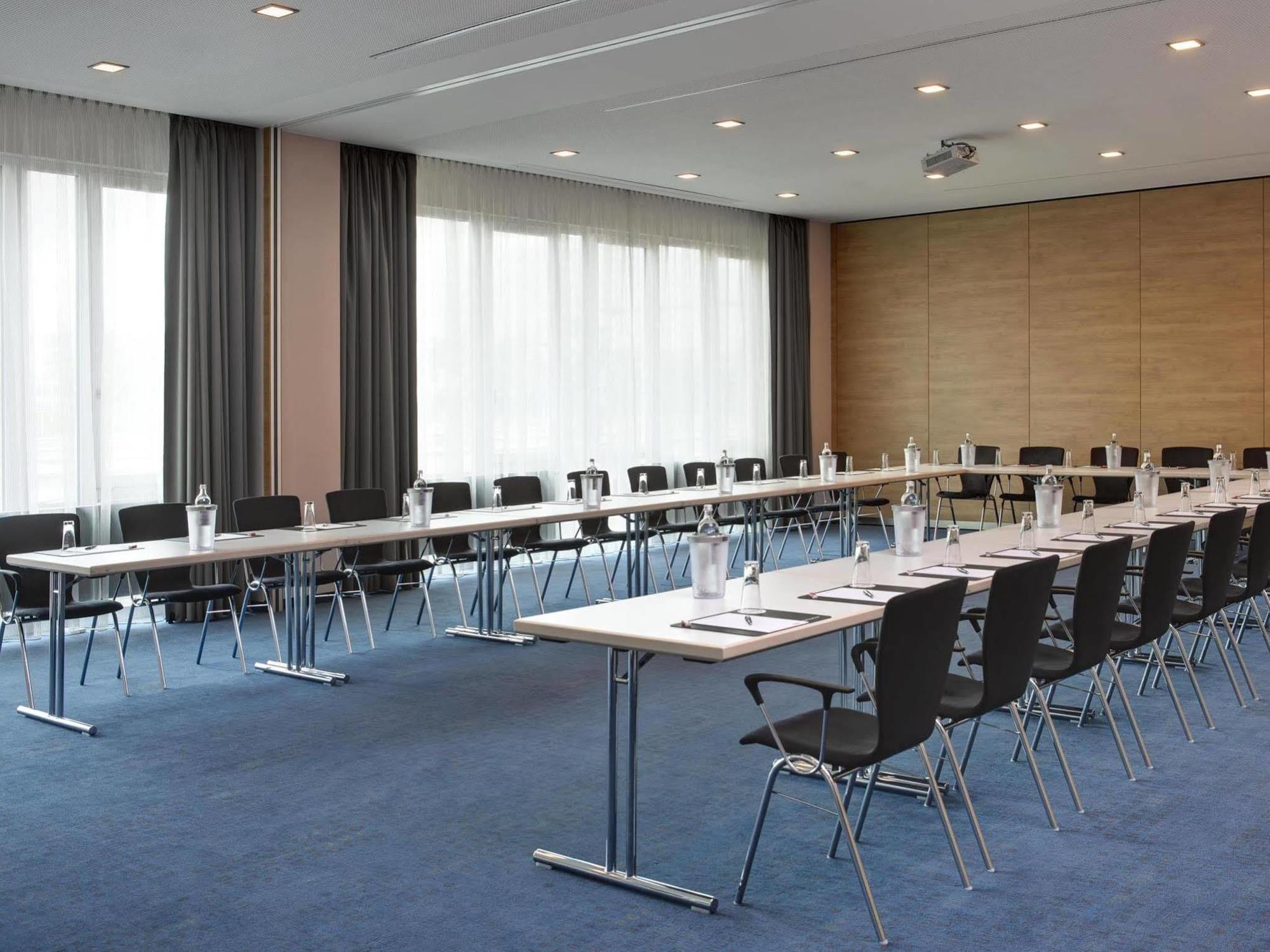 Intercityhotel Darmstadt Eksteriør billede